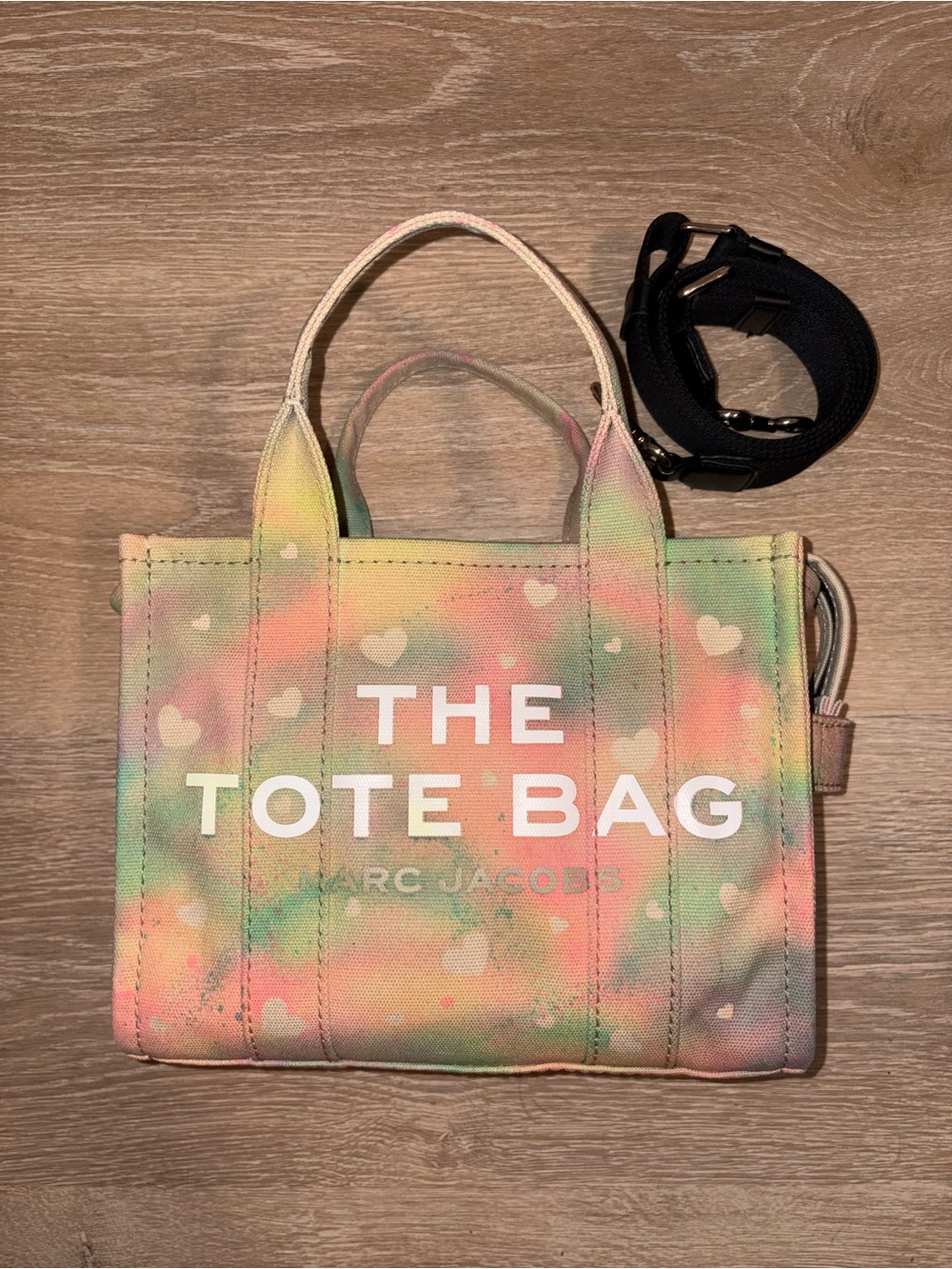 Small Marc Jacobs “Mini Rainbow Hearts” 🌈🩷 The Tote Bag